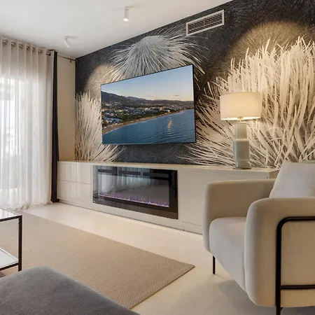 Espacioso Y Encantador En Gaviotas Apartamento Marbella