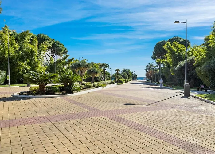 Espacioso Y Encantador En Gaviotas * Marbella