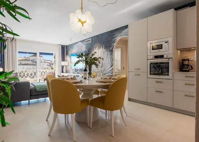 Espacioso Y Encantador En Gaviotas * Marbella