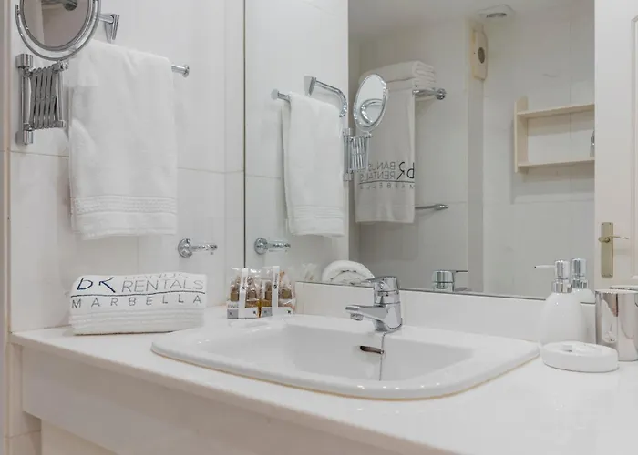 Espacioso Y Encantador En Gaviotas * Marbella